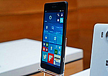 震惊！微软Lumia 950售价超五千竟遭加拿大放弃