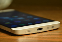 小米手机该哭了！又来一香米手机，而且是8G运存！