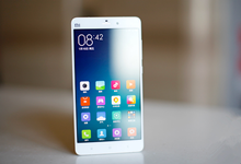 万元的品质四五千元的价格！小米手机比苹果还棒？又调皮了