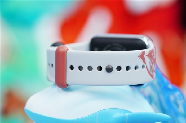 达达利亚首款定制产品!小米手环8 Pro原神定制版图赏(图16) 达达利亚首款定制产品!小米手环8 Pro原神定制版图赏