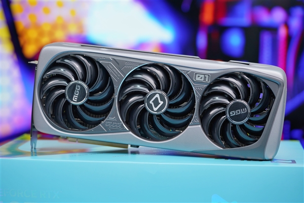 英伟达喊你买卡了！RTX 4070公版现货任买：4799元