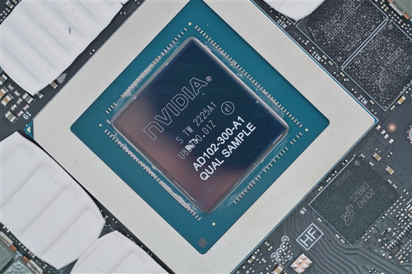 中国特供版RTX 4090D全面缩水:超频都砍了!(图1) 中国特供版RTX 4090D全面缩水:超频都砍了!