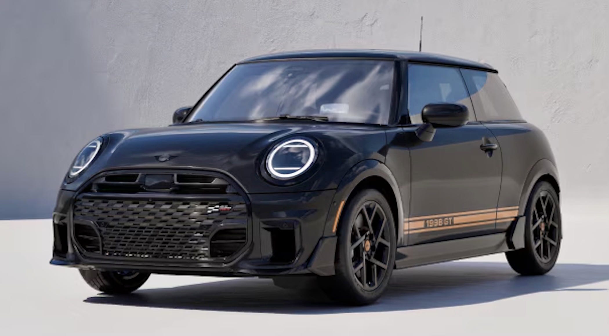 Mini 1998 GT上市：40万内拥有JCW性能，值不值？