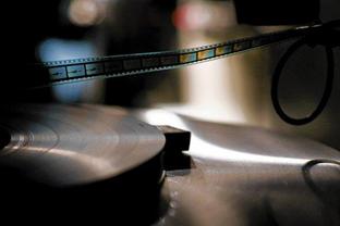 爱普生V850扫描仪—留存珍贵文献资料