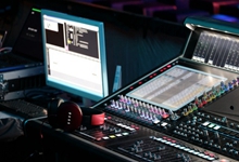 一位不纯粹的艺术人做出的耳机够纯粹吗？