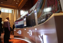 长虹推出裸眼3D电视与手机 打造裸眼3D生态圈