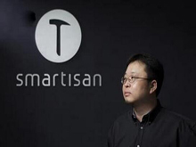 锤子T2曝光 罗永浩要做哪些改变？