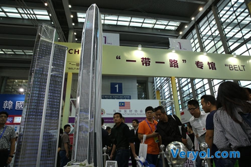 深圳平安金融中心“真面目”在高交会展示