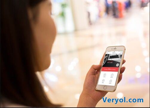 寒冷冬日感恩节，易到如此惊动了一大拨记者