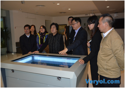 中国电子信息行业联合会常务副会长曲维枝一行访问软通动力总部