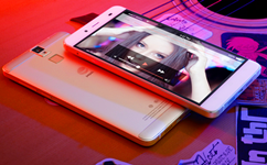 百事可乐手机问世 京东火热众筹中