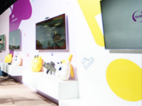 酷开发布仅7.9mm 厚度电视T55　还能用作巨屏平板