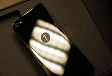 锤子T2售价曝光 或不足两千？