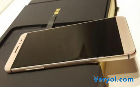 12306开机展示抢票神器 春节售票就靠它了