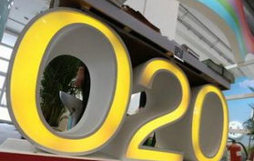 华美在线商城：女神的圣诞约会装击穿底价