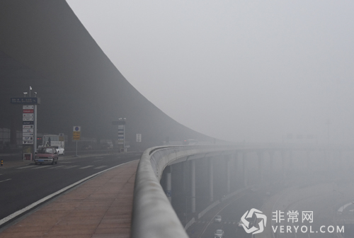 中央空净嵌入智能场景 爱优特开启高效净化活性氧新时代