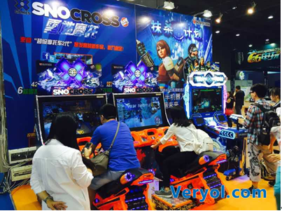 看设备拍Coser 2015CGE展会现场直击(1)