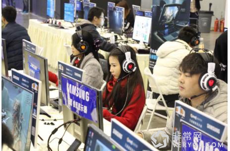 CIG群雄逐鹿 三星显示器点亮选手征途