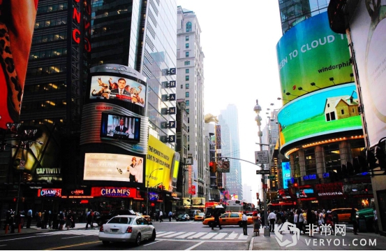 百草味将登纽约时代广场 国际化战略升级