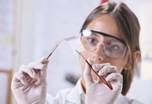 电池研究成为关键 科学家宣称研究出“超级电池”