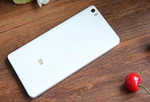 小米憋大招 学苹果提备货？