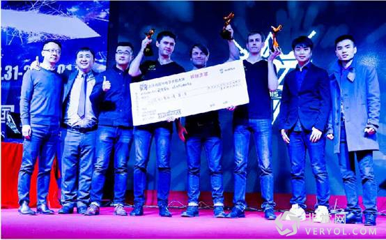 首届WVA大赛火热“开战”，“小骨”赵丽颖陪你疯玩陪你High