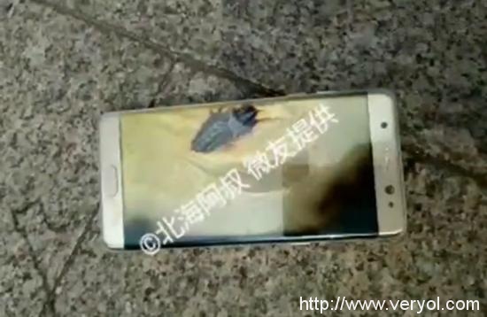 三星Note7国行再现第六炸：发生在手机城内！(图2)