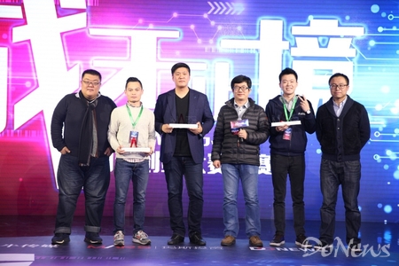 2016MARS创新创业大赛携16强选手 登陆纽约时代广场(图3) 2016MARS创新创业大赛携16强选手 登陆纽约时代广场(图3)
