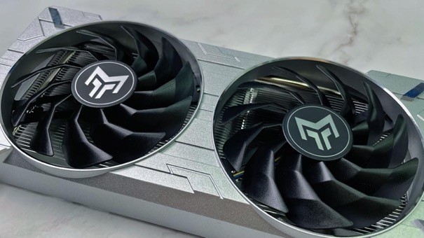 释放能量！影驰 RTX 4060 金属大师 搭档DLSS 3 实现光追1080P !(图13)