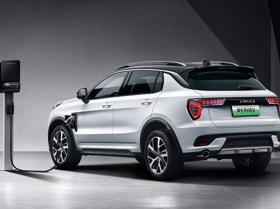 2023年12月中国新能源汽车市场表现亮眼，占全球份额高达68%