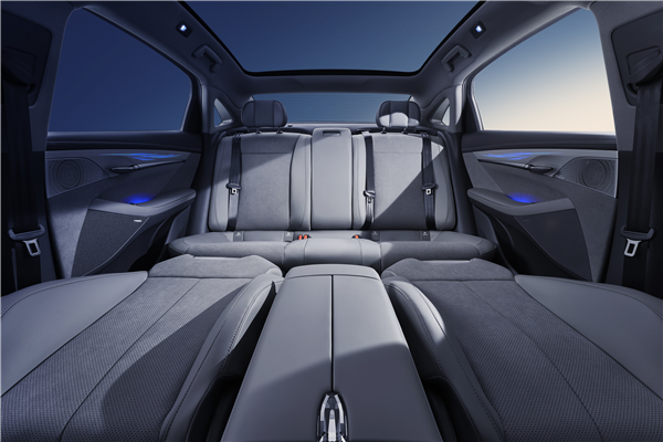 BBA的“价值” 正在被国产汽车快速“碾压”(图5)