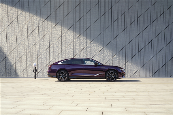 BBA的“价值” 正在被国产汽车快速“碾压”(图4)