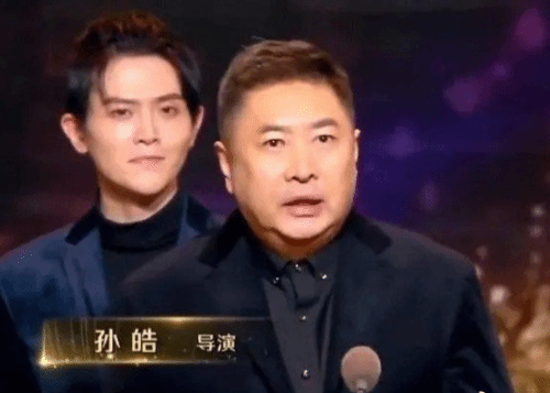 《庆余年》导演说演员应该杜绝文盲：演员是学者