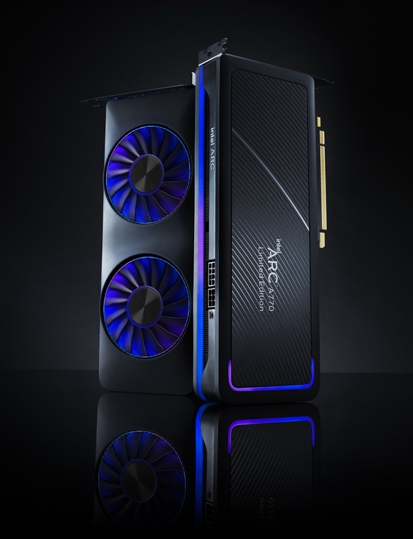 Intel Arc A750限量版显卡继续降价!AMD RX 6600 XT瞬间不香