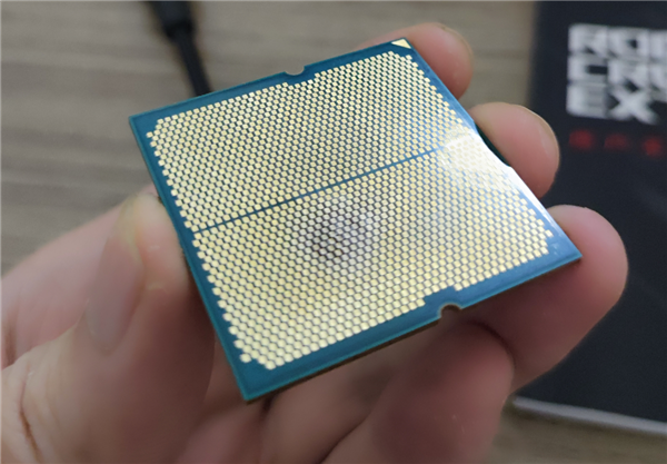 锐龙7000多次烧毁 AMD闪电锁定“凶手”!果然猜对了