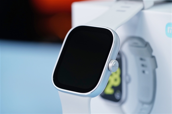 首次铝合金边框超精致！Redmi Watch 4图赏