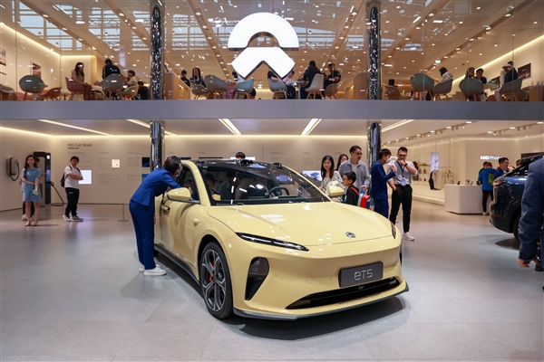 “蔚小理”未过危险期