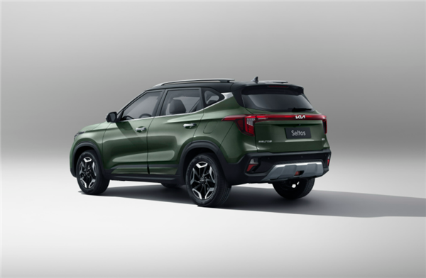 被国产车打怕韩系车拼了 起亚新SUV赛图斯预售:仅9.19万元起