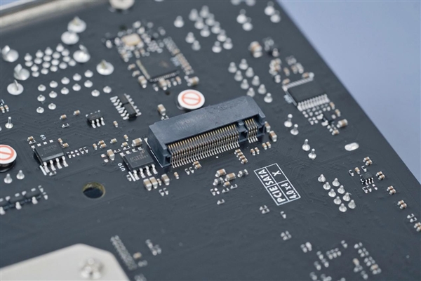 小主机选它没错！铭瑄终结者B760ITX D4 WIFI主板图赏