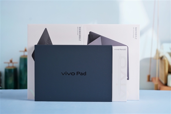12.1英寸144Hz高刷屏+天玑9000!vivo Pad2开箱图赏