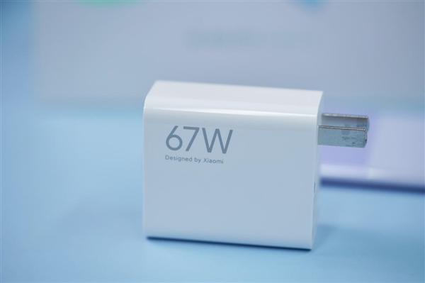 绝美双拼色+仿生双眸!小米Civi 3玫瑰紫图赏