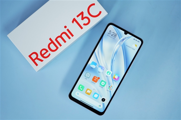 749元5G入门神机！Redmi 13C彩虹星纱图赏