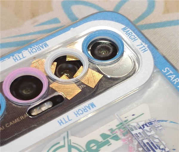 小米 13 Ultra 的可变光圈,已经被手工大佬们玩坏了?