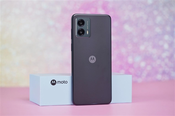 5000大电池+120Hz屏 899元联想moto G53图赏