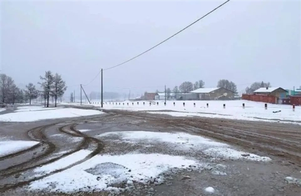 炎炎夏至 蒙古国居然下雪了！其实 很正常