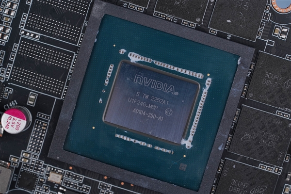 奢华散热!索泰RTX 4070天启OC显卡图赏