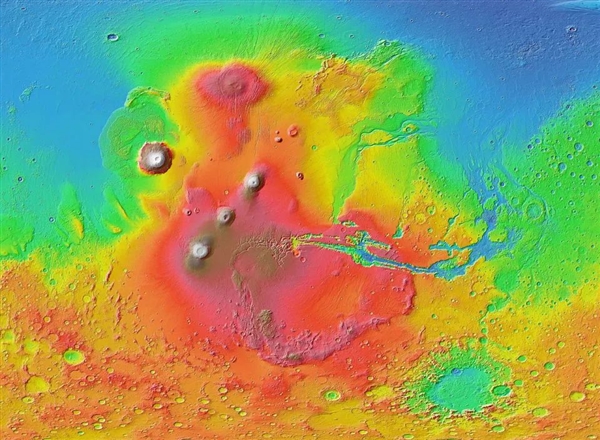 火星上发现一个神秘的洞：别说 真可能有外星生命