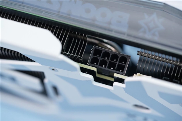 纯白千层镜!影驰RTX 4060 Ti 8GB星曜OC图赏