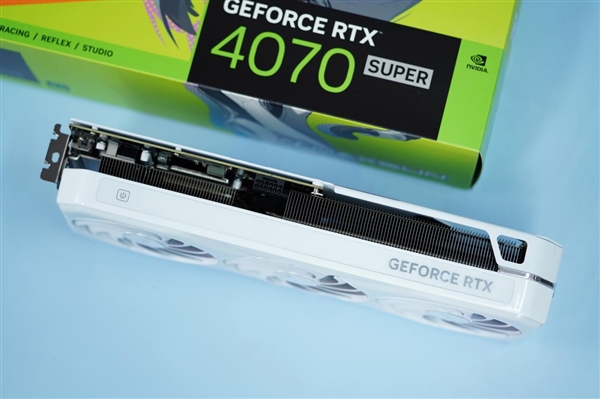 瑷珈图案吸睛！铭瑄GEFORCE RTX 4070 SUPER图赏