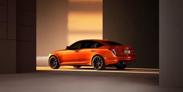 直降9万!凯迪拉克CT5推出年终大促:不到20万就能买(图4) 直降9万!凯迪拉克CT5推出年终大促:不到20万就能买